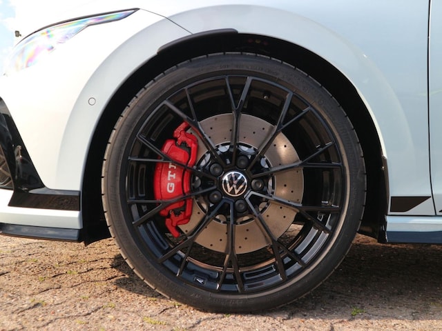 Volkswagen Golf DSG GTI