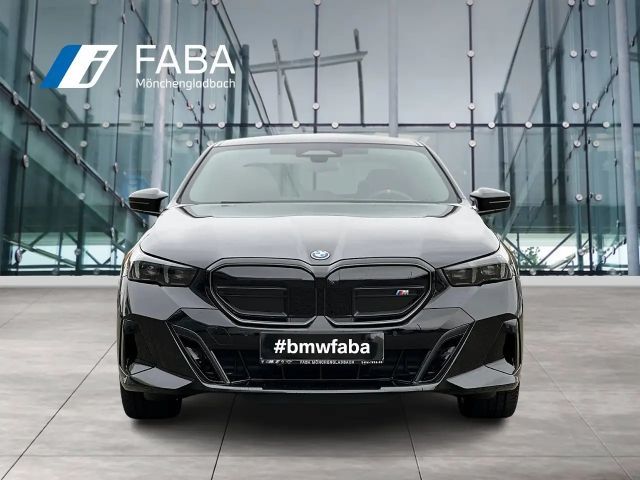 BMW i5 M-Sport M60 Sedan xDrive