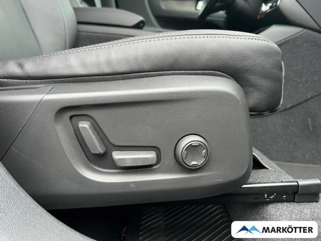 Volvo XC40 Dark Plus Recharge T5