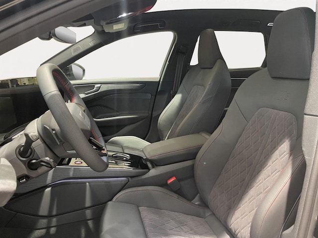 Audi A6 e-tron Avant Quattro