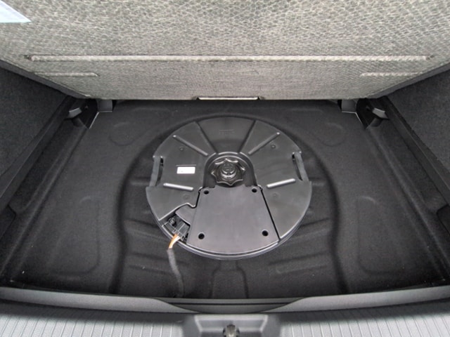 Volkswagen Golf Black Edition AKRA+PANO+Head-up+HARMAN+