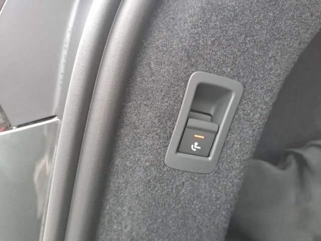 Audi A6 e-tron Avant Quattro