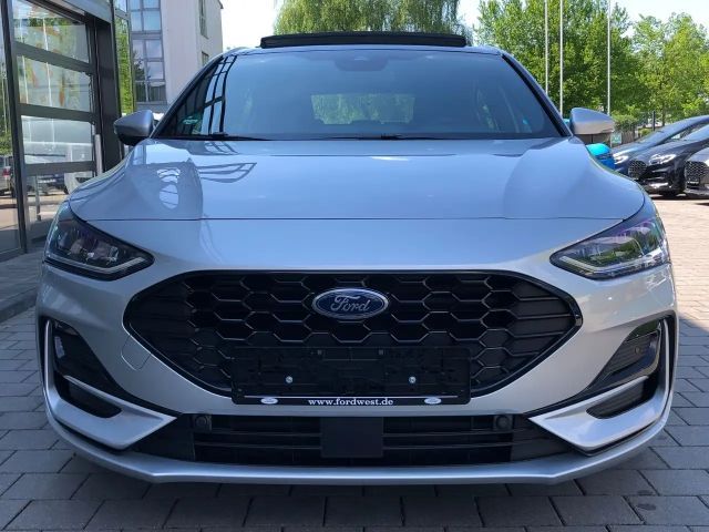 Ford Focus EcoBoost ST Line