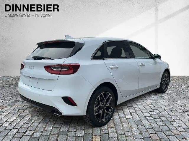 Kia Ceed CEED Ultimate Edition 1.5T LED+Kamera+Navi