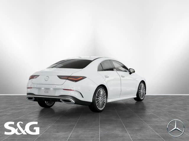 Mercedes-Benz CLA 200 AMG Line Coupé