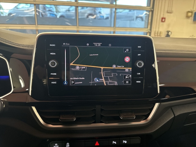 Volkswagen T-Roc 1.5 TSI DSG R-Line