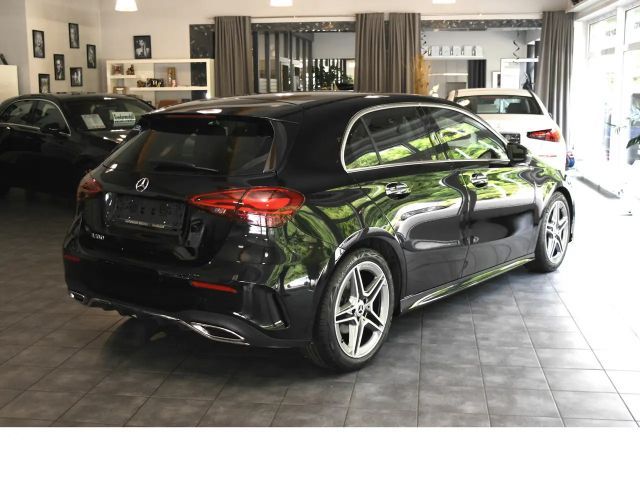 Mercedes-Benz A 180 AMG Line