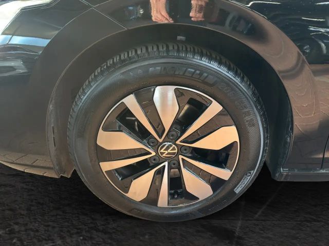 Volkswagen Golf 2.0 TDI DSG Variant