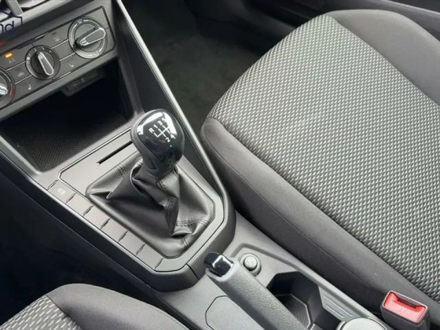 Volkswagen Polo VI 1,0 TSI Base LED KLIMA PDC