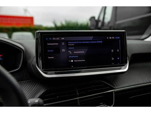 Peugeot 208 100pk MT6 | Carplay/Android | Navi. | Parkeers....