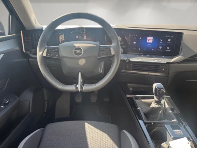 Opel Astra 1.2 Turbo Enjoy Turbo