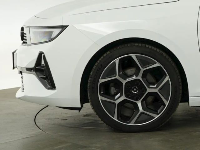 Opel Astra Sports Tourer Ultimate