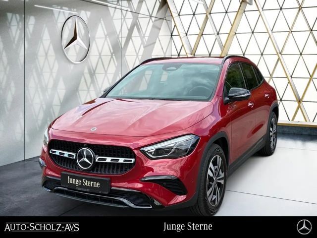 Mercedes-Benz GLA 250 4MATIC Progressive