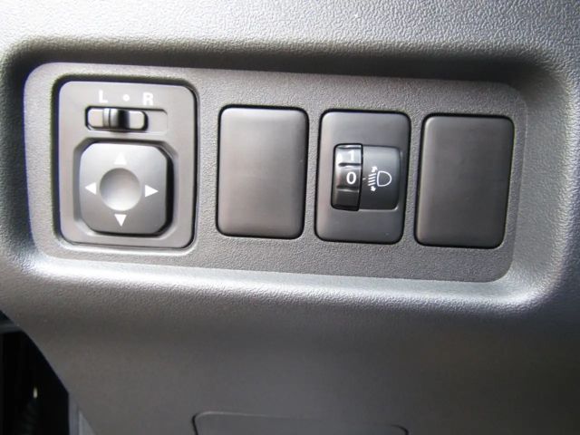 Mitsubishi Space Star Star