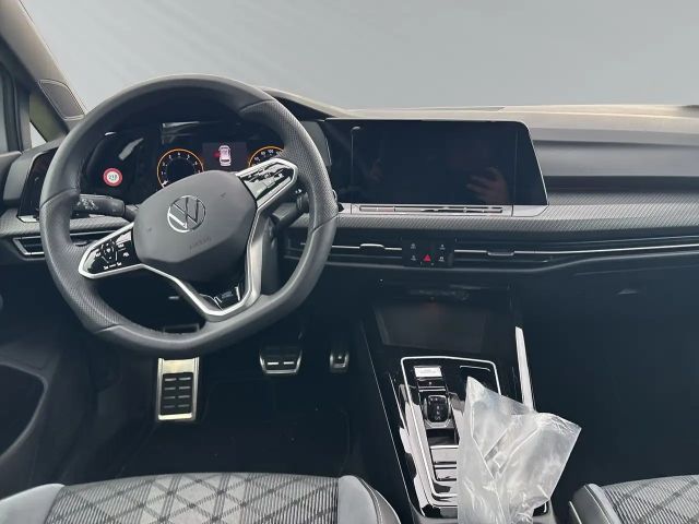 Volkswagen Golf R-Line Variant