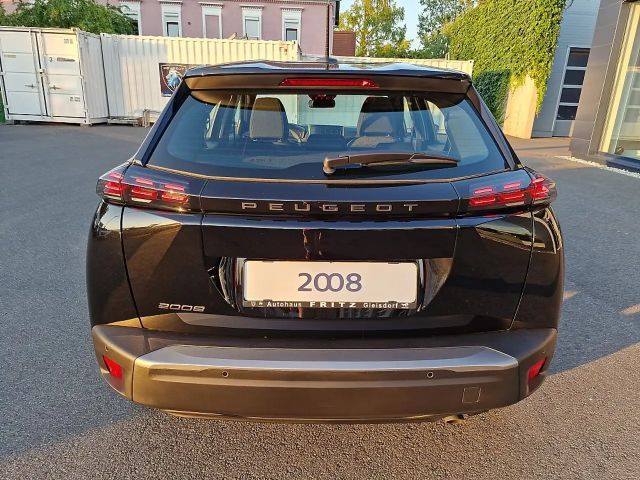 Peugeot 2008 PureTech Style