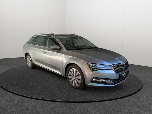 Skoda Superb 2.0 TSI Combi Style Style