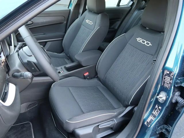 Fiat 600e Hybrid 1.2 DCT Navi PDC *125 Jahre Edition*