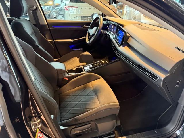 Volkswagen Golf 1.5 eTSI Style Variant