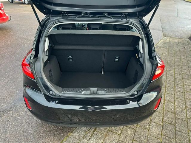 Ford Fiesta C&C *LED/ Navi/ Kamera/ Winter-P.*