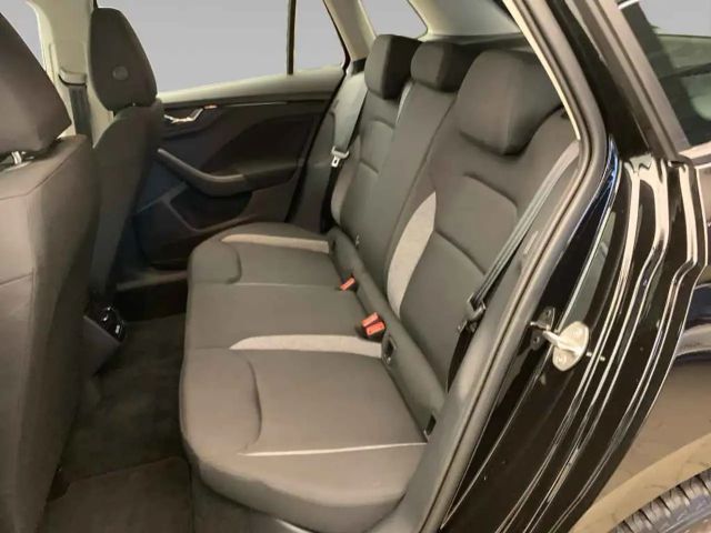 Skoda Kamiq Essence 1,0 TSI DSG *LED*GRA*SHZ*PDC*DAB*