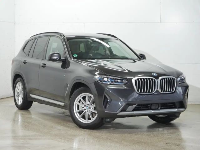 BMW X3 xDrive30e