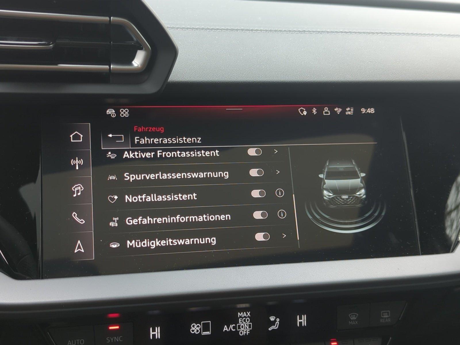 Audi S3 S-Tronic Sedan Sportback