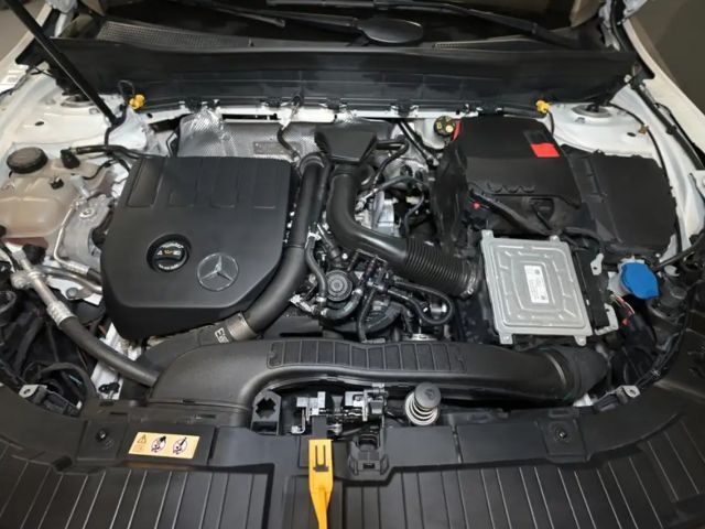 Mercedes-Benz GLB 200 AMG Line