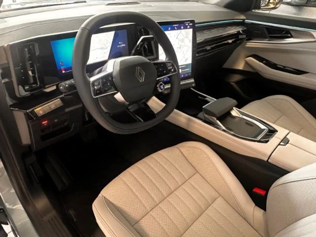 Renault Espace E-Tech Hybrid Iconic