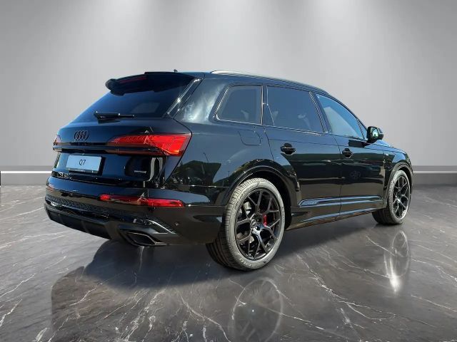 Audi Q7 50 TDI Quattro S-Line