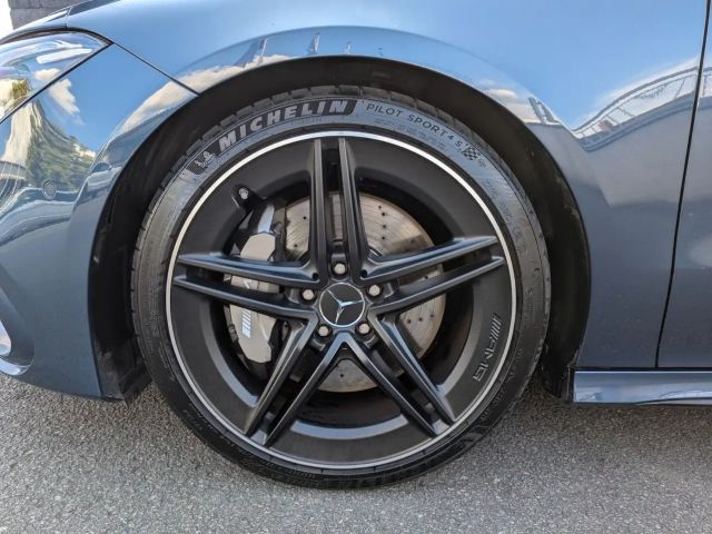 Mercedes-Benz CLA 45 AMG AMG Line