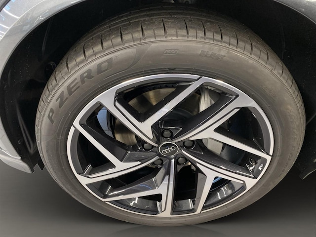 Audi Q6 e-tron Quattro