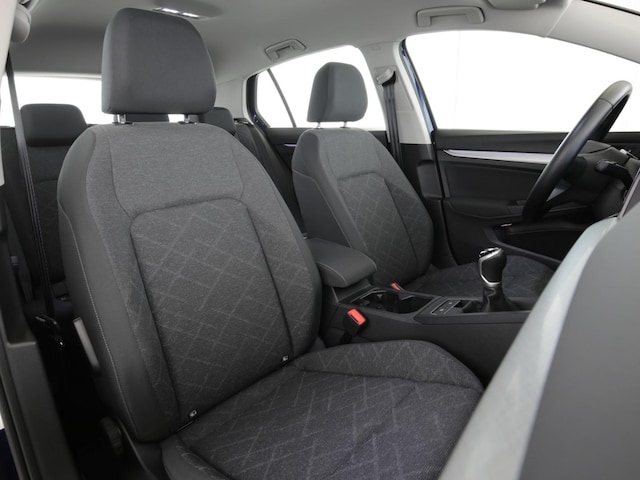 Volkswagen Golf 1.0 TSI Golf VIII Life