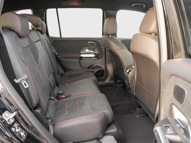 Mercedes-Benz GLB 180 AMG Line