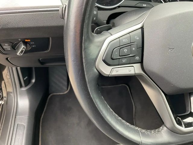 Volkswagen Passat 2.0 TDI Business DSG Variant