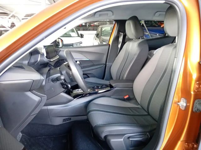 Peugeot E-2008 Allure Pack