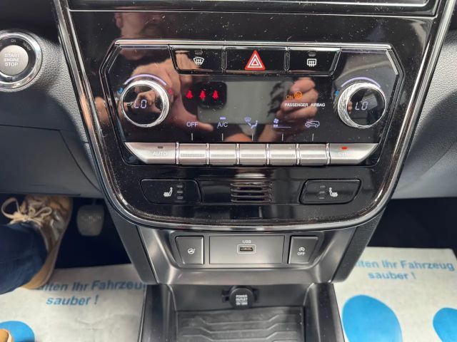 SsangYong Tivoli 2WD Sapphire