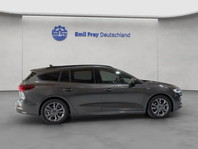 Ford Focus ST Line Wagon