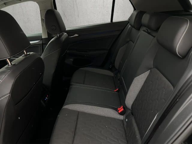 Volkswagen Golf 1.5 TSI Golf VIII