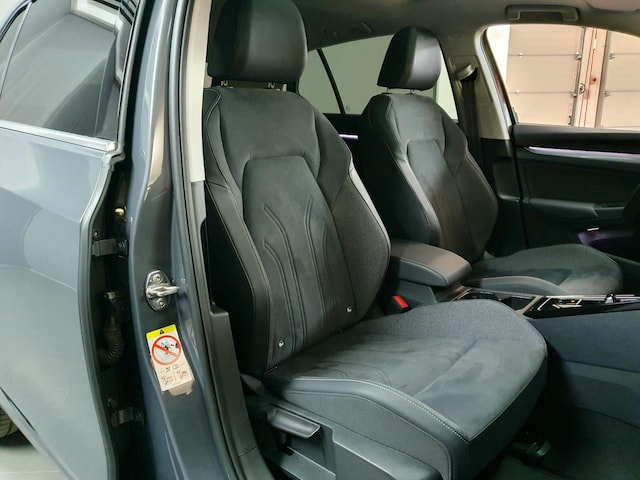 Volkswagen Golf 1.5 eTSI DSG Style