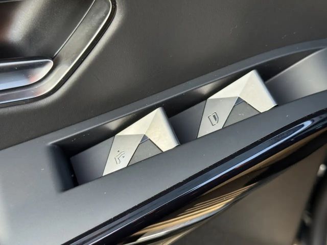 DS DS 7 Crossback E-Tense Mobiles