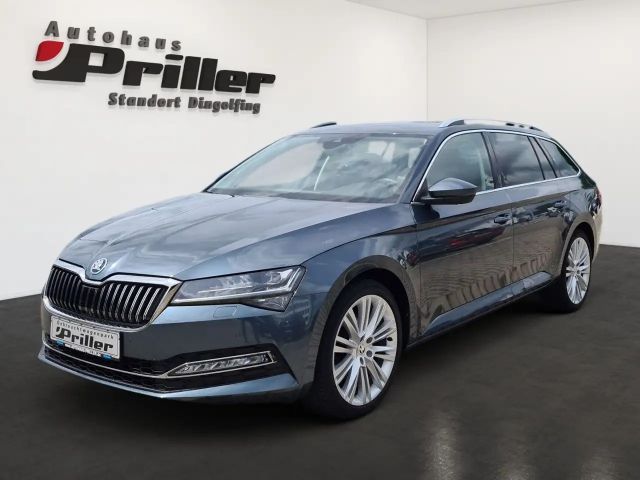 Skoda Superb 2.0 TSI Combi Style Style