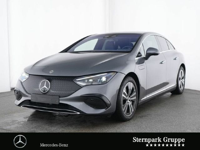 Mercedes-Benz EQE 300 Sedan