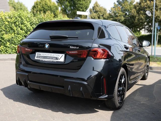 BMW 120 120d M-Sport Sedan