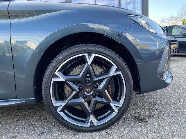 Cupra Leon 2.0 TSI DSG VZ