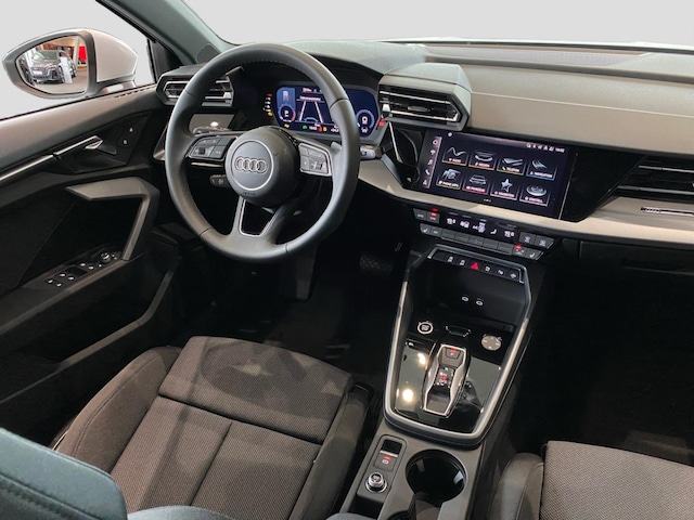 Audi A3 30 TFSI S-Tronic Sportback