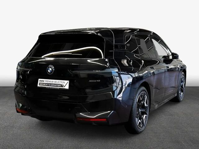 BMW iX xDrive40