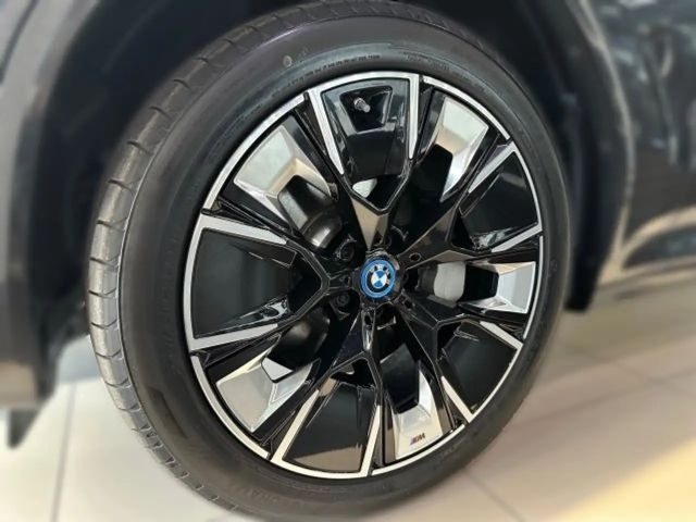 BMW iX3 iX3