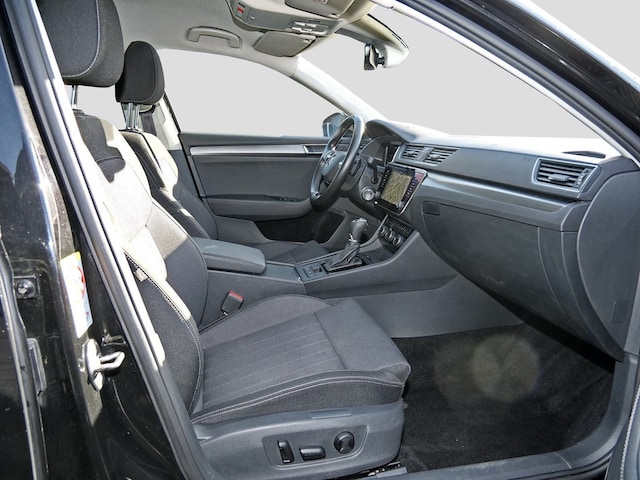 Skoda Superb 2.0 TDI Combi Style Style