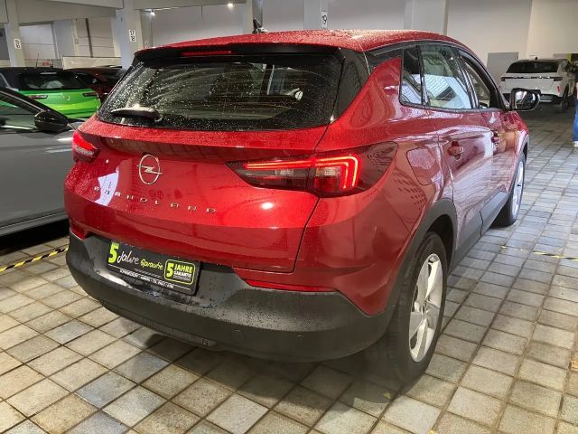 Opel Grandland X 1.6 Turbo